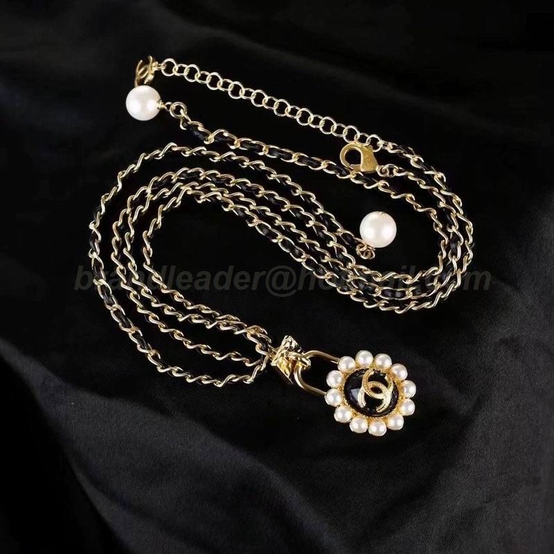 Chanel Necklaces 212